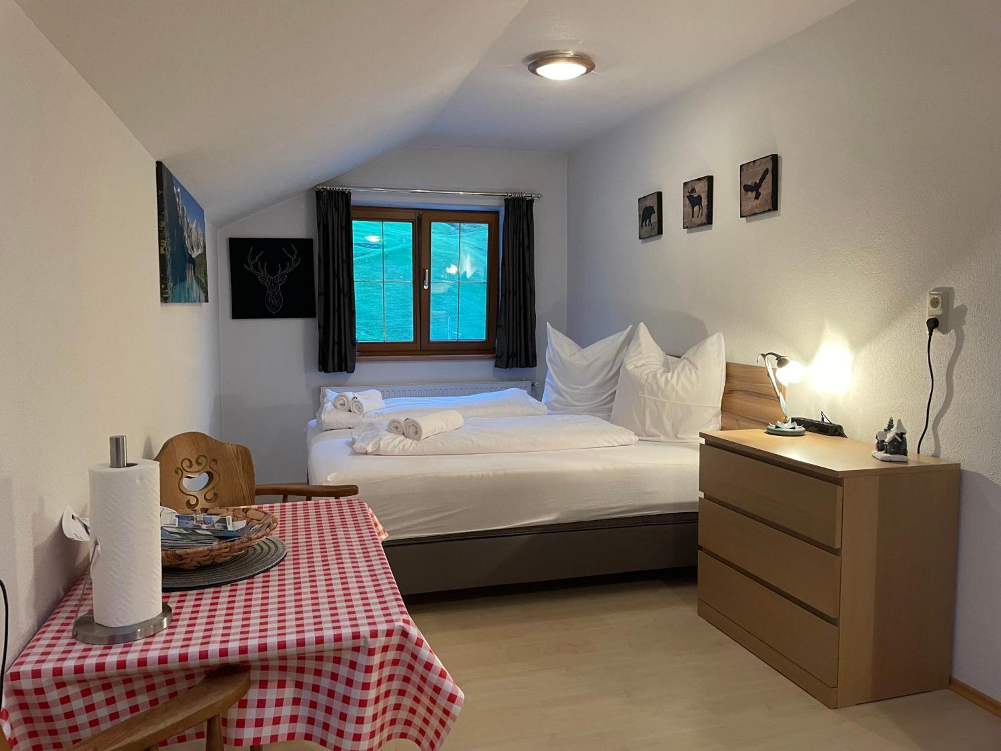 Appartments Krone Bichlbach Room photo